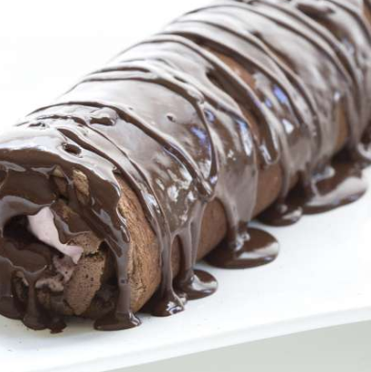 CHOCOLATE STRAWBERRY CAKE ROLL