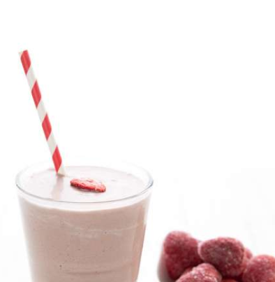 CHOCOLATE STRAWBERRY SMOOTHIE